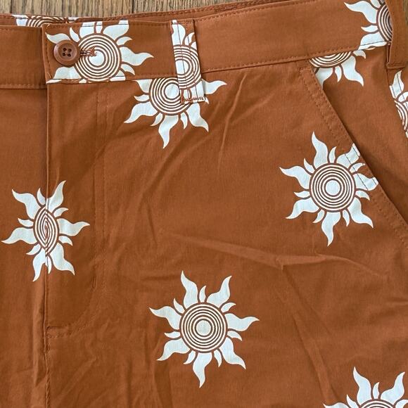Eddie Bauer Sunburst Chino Shorts Men’s Size 36 Rust Color 10" Inseam Casual - Picture 3 of 7